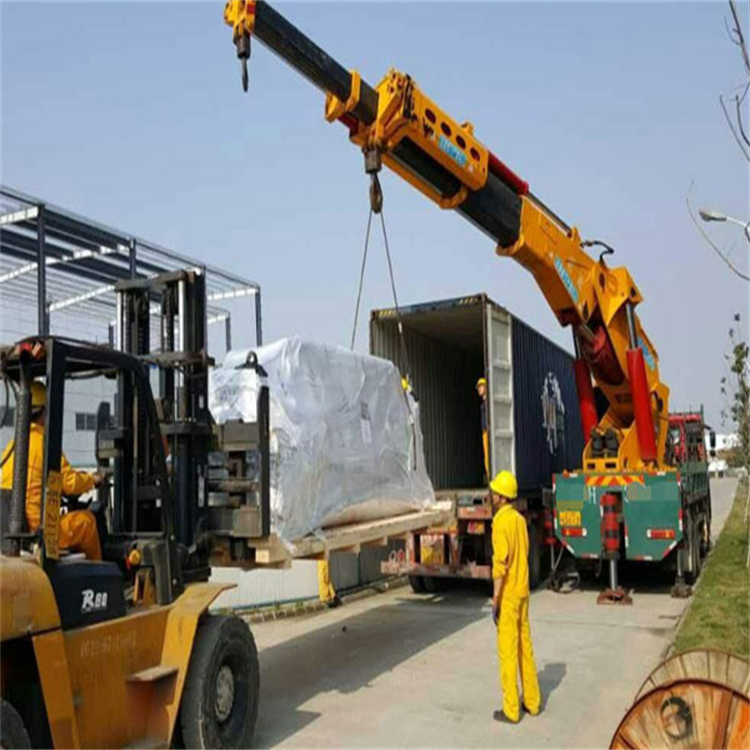 彬村山华侨农场吊车租赁价格、流程、安全标准全解析，快速解决施工难题