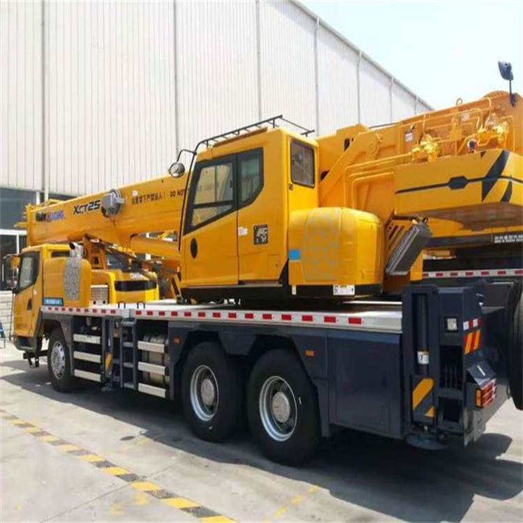 彬村山华侨农场哪里有租赁吊车的