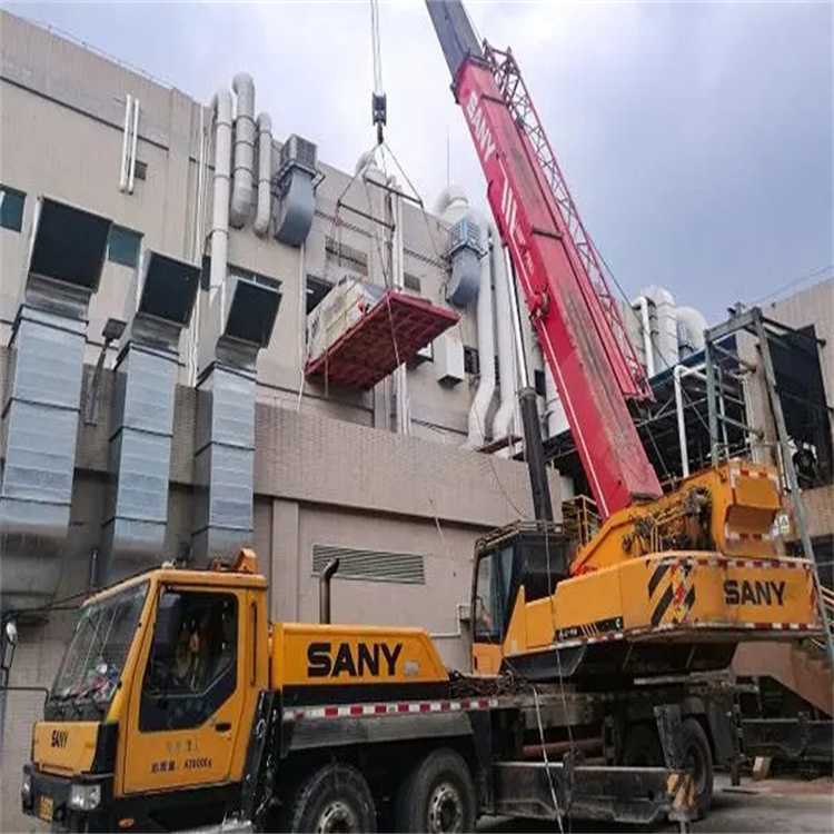 彬村山华侨农场一百吨吊车吊臂多长